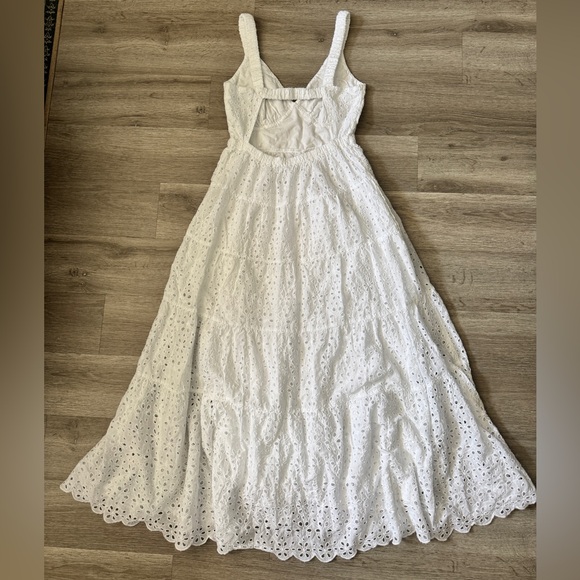 Abercrombie & Fitch White Eyelet Maxi Dress - Picture 2 of 3